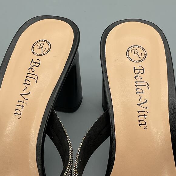 NEW Bella Vita Women’s Carmen Heeled Slip on Sandals Black Size 8W - Picture 6 of 10